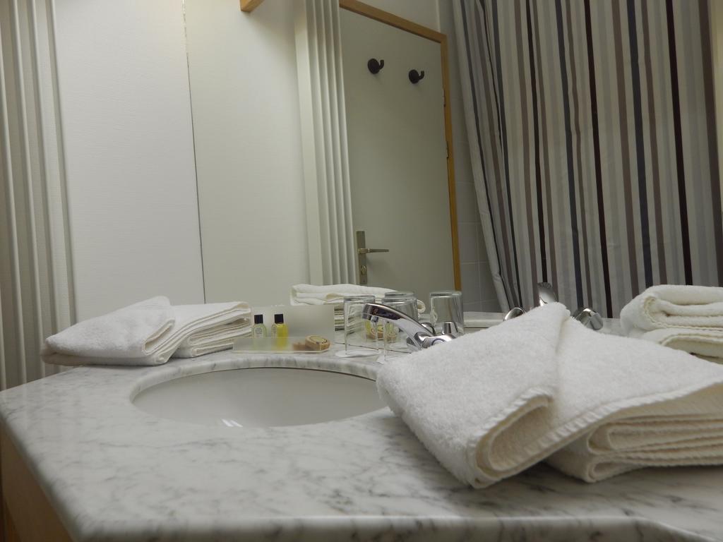 Hotel Le Martin Pecheur Fauvillers Kamer foto